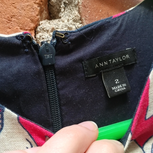 Coral Floral Linen Dress - Picture 4 of 4